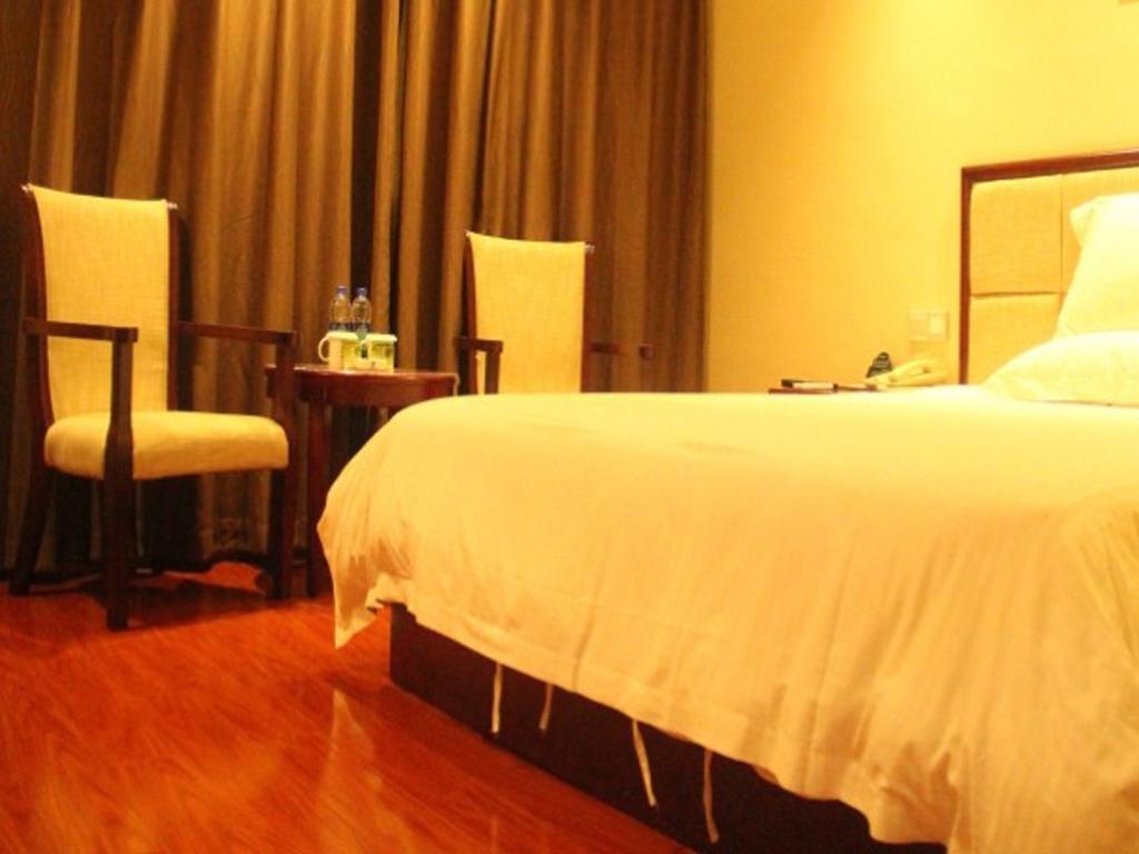 Greentree Inn Guangzhou Panyu Chimelong Happy World Business Hotel Extérieur photo