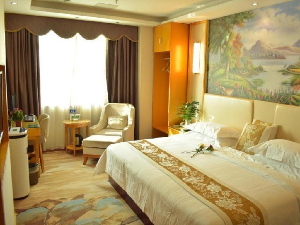 Greentree Inn Guangzhou Panyu Chimelong Happy World Business Hotel Extérieur photo